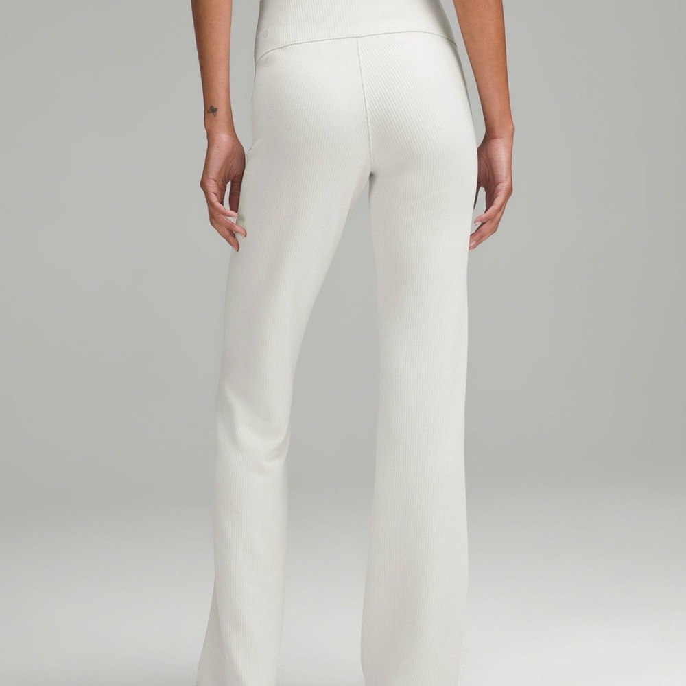 Lululemon Athletica brushed softstreme high rise pants, bone, size 12